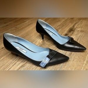 Prada Black Leather Logo Bow Kitten Heel Pumps Size 36 Blue Size 6